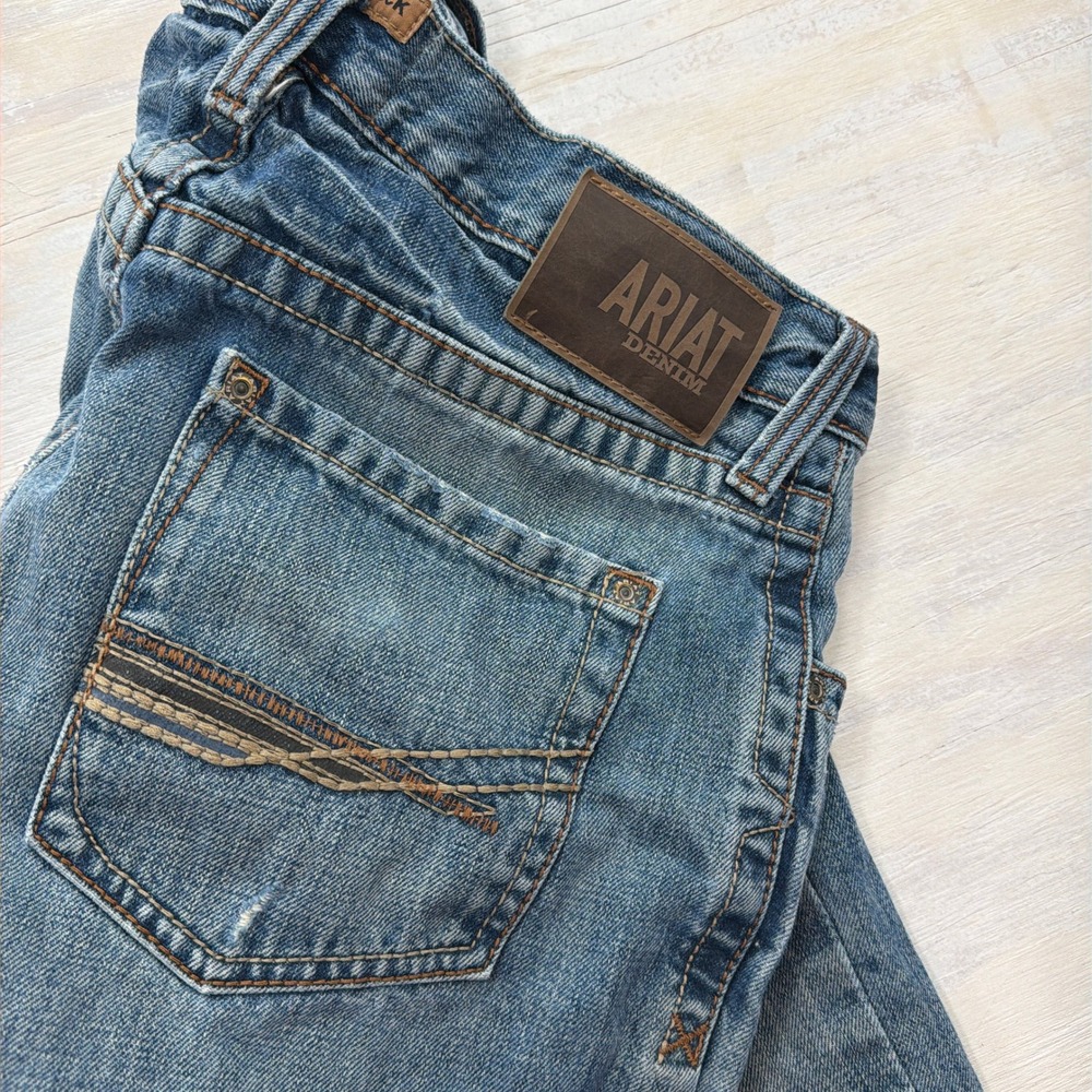Ariat Jeans M4 Relaxed Boot Cut 33x30 Heavy Stitch Medium Wash Blue Mens Denim